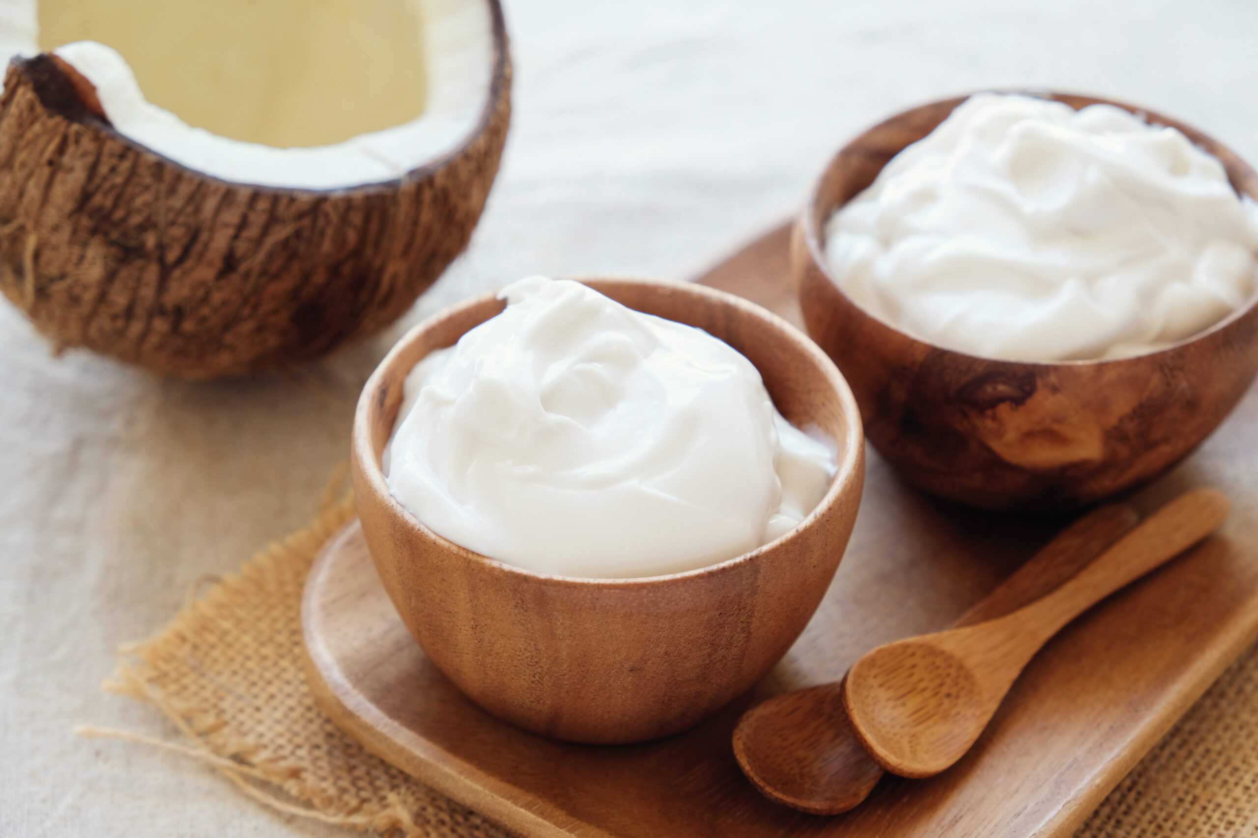 Organic,Coconut,Yogurt,In,Wooden,Bowl,,Dairy,Free,Yogurt,,Probiotic